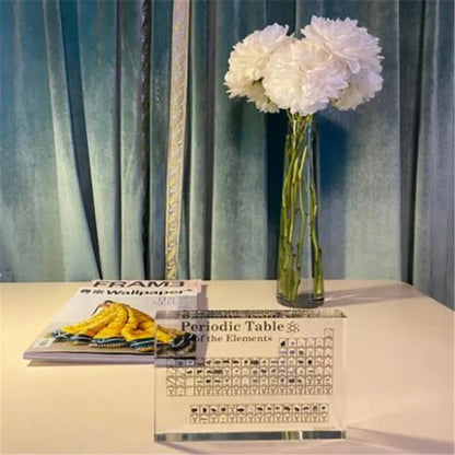 Een fascinerend periodiek systeem om te leren terwijl je plezier hebt 