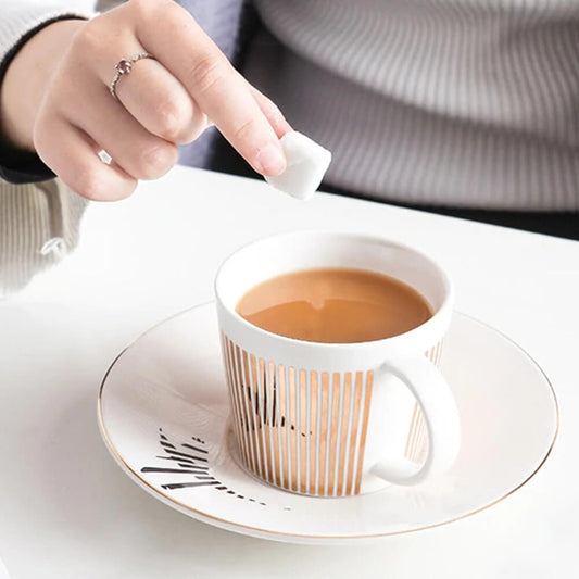 A stylish coffee with a cup that reveals a secret 
